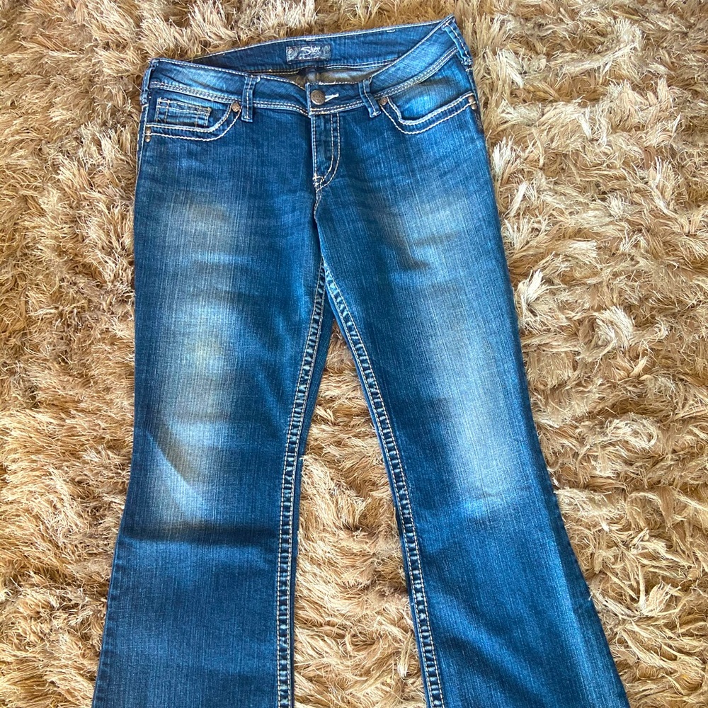Silver Jeans Suki Flares Size 33
